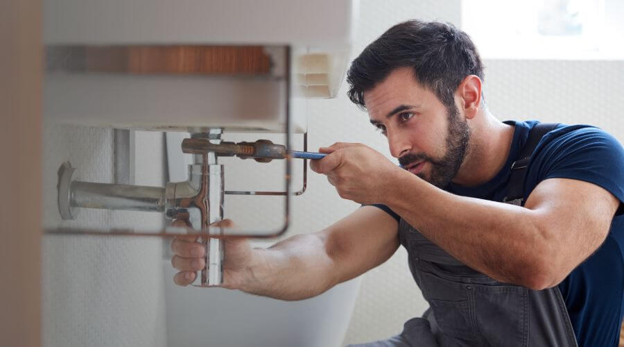 Professional sink repair services in Lakeland, MI